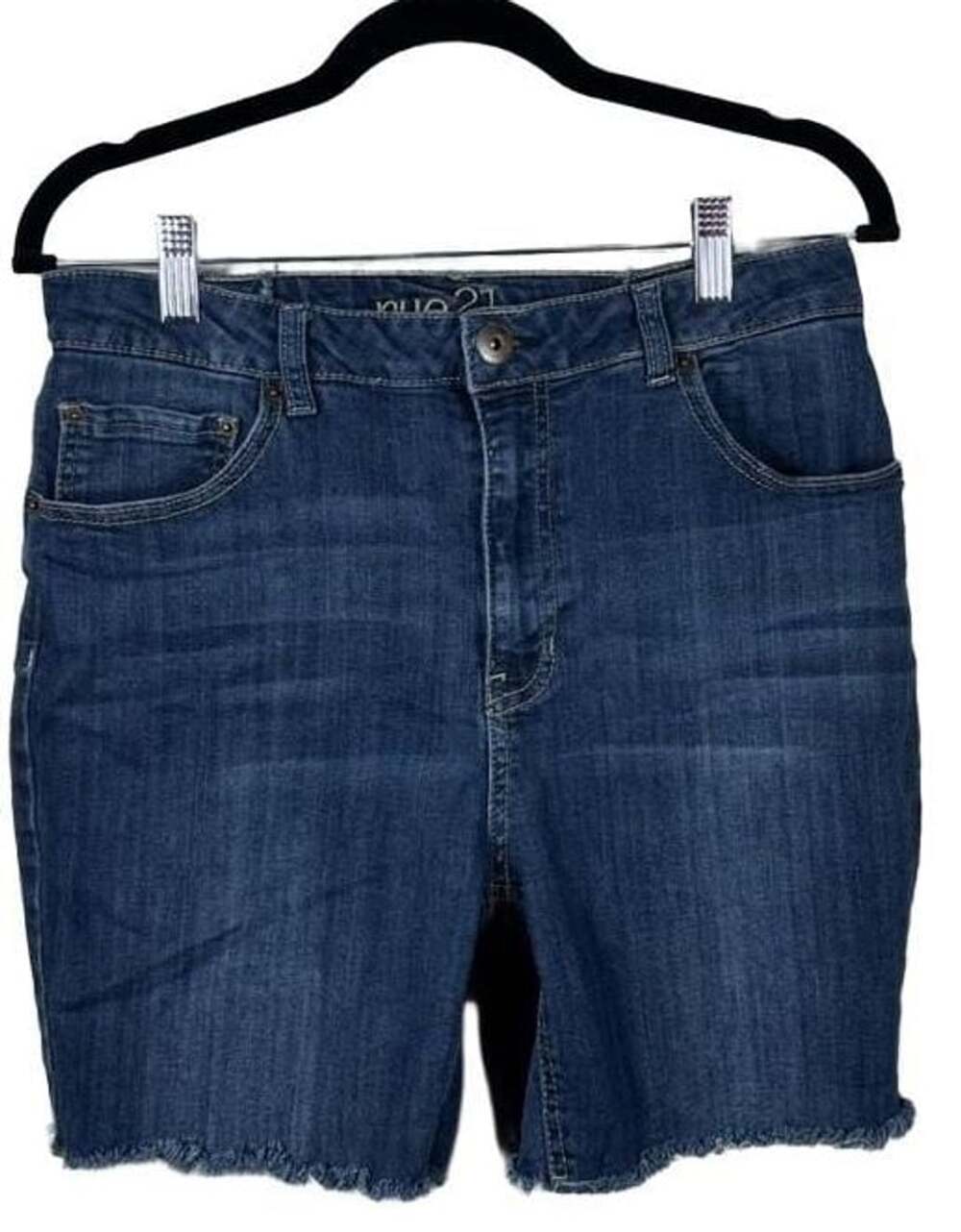 Rue 21 Denim Bermuda Shorts Size 16S Blue Raw Edge